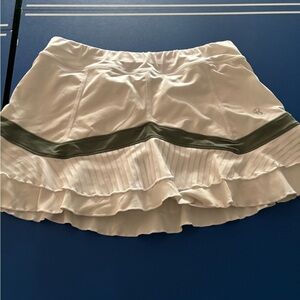 Sofibella White Tennis Skirt with Green Stripe large